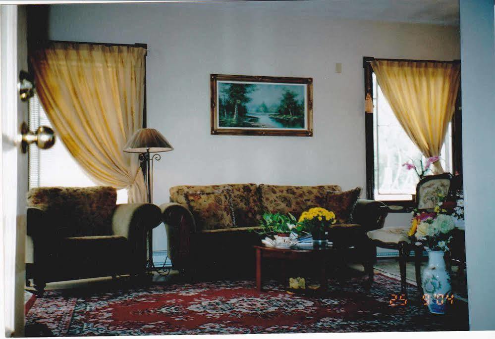 Glory Inn Downtown Moncton Bagian luar foto