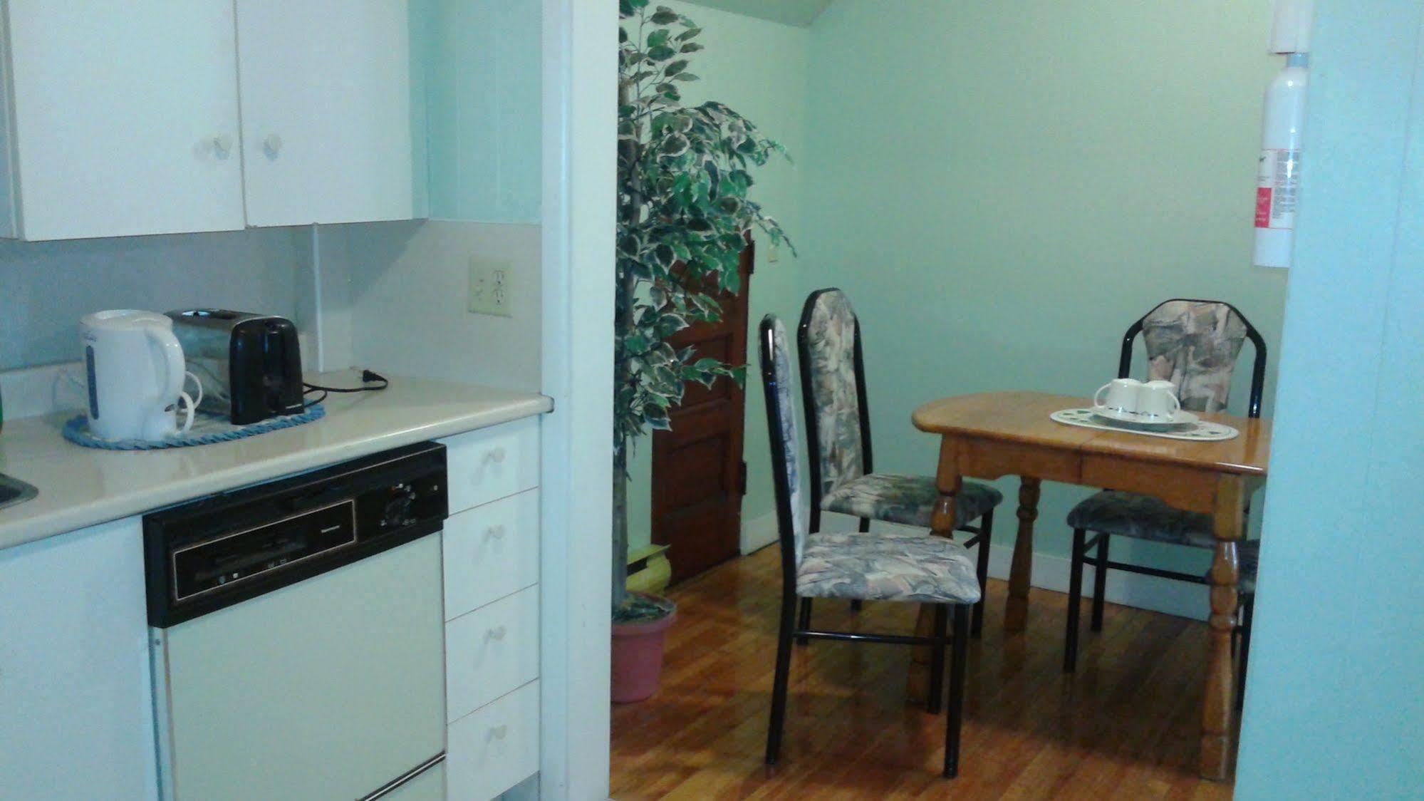 Glory Inn Downtown Moncton Bagian luar foto